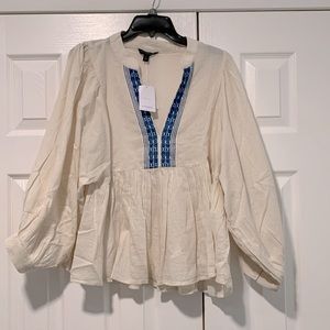 Banana Republic NWT ladies size L embroidered blouse